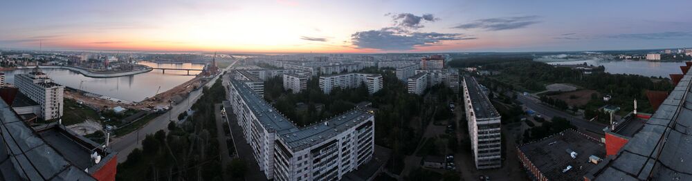 Вид на микрорайон Сомбатхей, 2012 год.