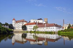 Jindřichův Hradec (CZ) - Schloss Neuhaus.JPG