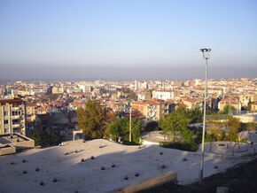 Ulu Cami önünden Manisa'nın görünüşü 2010.jpg