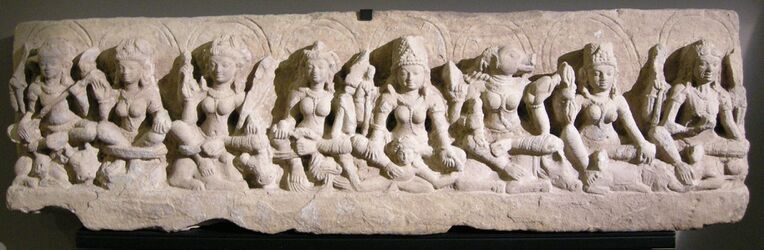 India settentrionale, saptamatrika, X sec.JPG