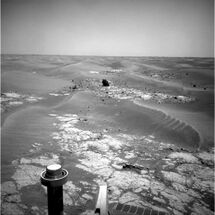 Opportunity Rover Approaches Marquette Island.jpg