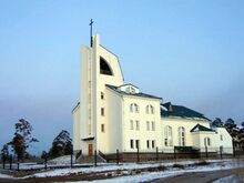 Католический храм на проспекте Строителей - panoramio.jpg