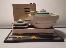 Lego Architecture 21035 Solomon R. Guggenheim Museum.jpg