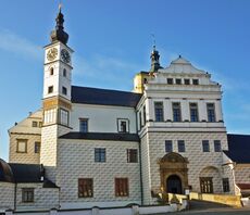 Pardubitz-Schloss02.jpg