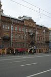 SPB Newski house 63.jpg
