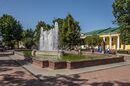 Andreevsky Garden with Foutain in Kronshtadt.jpg