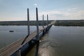 Arkhangelsky Bridge, Cherepovets 08.jpg