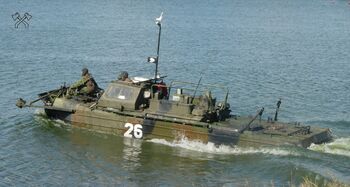 БМК-460 буксирно-моторный катер 2.JPG