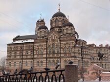 Храм Двенадцати Апостолов Свято-Иоанновского ставропигиального женского монастыря - panoramio.jpg