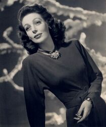 Loretta young studio portrait.jpg