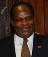 Bakili Muluzi 2002 (profile).jpg