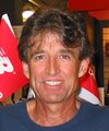 Frank Shorter at Boston 2002.jpg