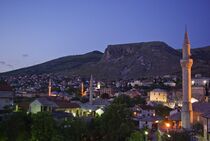 Velez by night.jpg