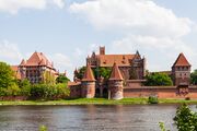 Castillo de Malbork, Polonia, 2013-05-19, DD 04.jpg