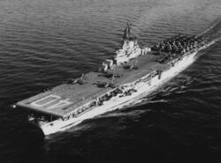 USS Tarawa (CVA-40) underway at sea on 18 December 1952.jpg