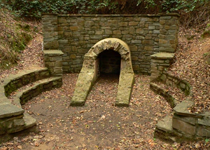 Römerkanal-Wanderweg Aufschluss Buschhoven von rechts.jpg