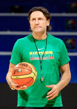 Valdemaras Chomicius by Augustas Didzgalvis.jpg