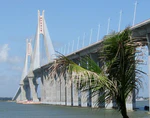 Zhanjiang bridge-edit.jpg