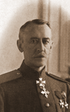 1930 - Generalul rus Dmitri Scerbaciov.png