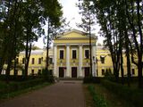 Гатчина Госпитальный городок Госпиталь.JPG