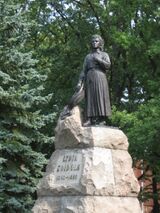 Lydia Koidula monument1.jpg