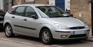 2003 Ford Focus Zetec 1.6 Front.jpg