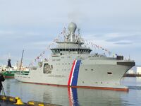 2 Arrival of Thor - Icelandic Coast Guard 2011-10-27 Reykjavik.jpg