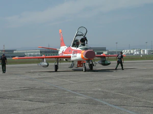 T-1B01.jpg