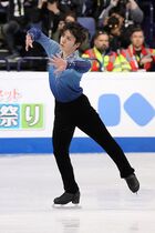 Shoma Uno 2017 worlds.jpg