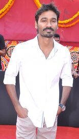 Dhanush at the launch of 'Raanjhanaa'.jpg