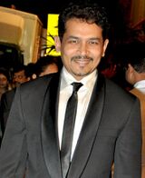 Atul Kulkarni at 55th Idea Filmfare Awards.jpg
