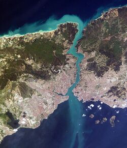 Istanbul and Bosporus big.jpg