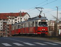 SGP E1 125 and Lohner c3, tram line 9, Cracow, 2008.jpg