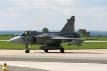 Gripen CZ 9242 LKCV.jpg