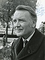 John Mills Dundee and the Culhane 1967 CBS publicity.jpg