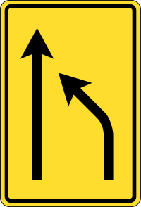 Latvia road sign 736.svg