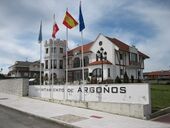 Ayuntamiento de Argonos (Spain).JPG