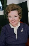 Beryl Reid 2 Allan Warren.jpg