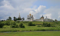 LuzhetskyMonastery.jpg