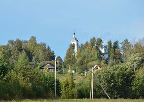 Вид на село Жарки.JPG