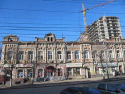 Горького ул 21 фасад.jpg