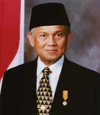 Bacharuddin Jusuf Habibie official portrait.jpg