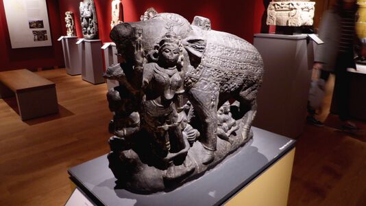 Varaha in the Ashmolean Museum.jpg