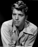 Burt Lancaster - publicity 1947.JPG