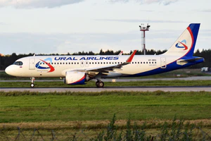 Ural Airlines, VP-BRX, Airbus A320-251N (49566317328).jpg