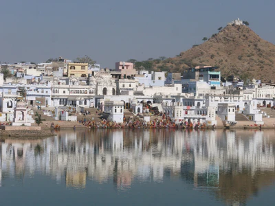 Bathing Ghats on Pushkar Lake, Rajasthan.jpg