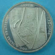 Аверс монеты 800 летие Тевтонского ордена
