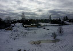 Окраина города Котельнич ранней весной