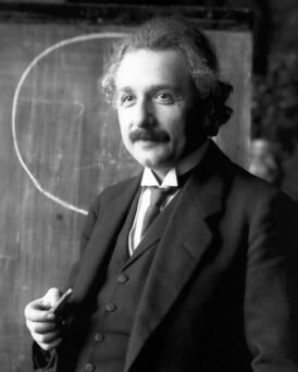 Al'bert Einštein vl 1921
