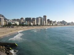 Praia do Leblon.JPG